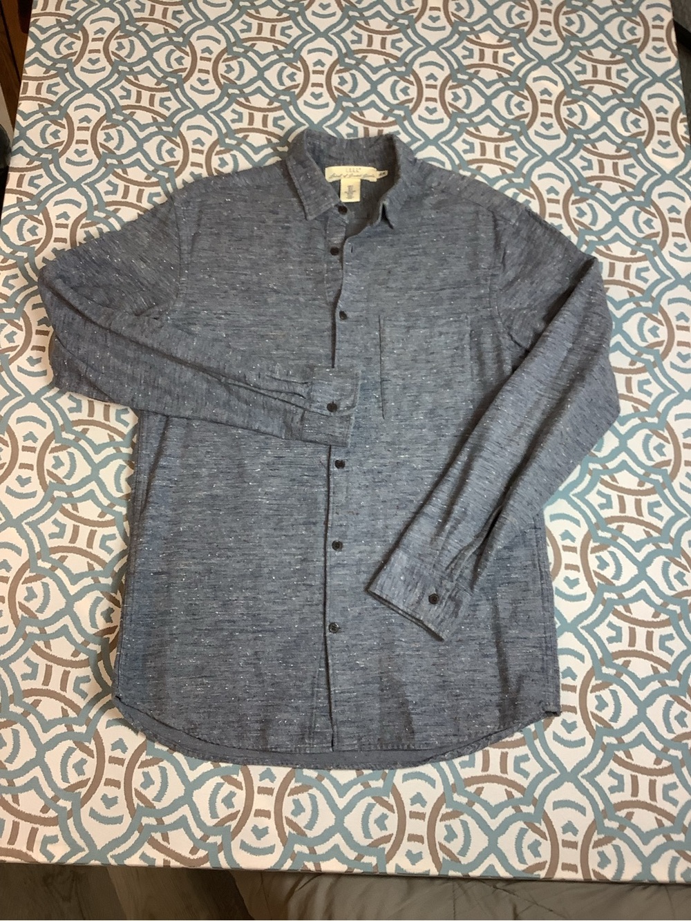 H&M Navy Heather Long-Sleeve Button-Down Shirt